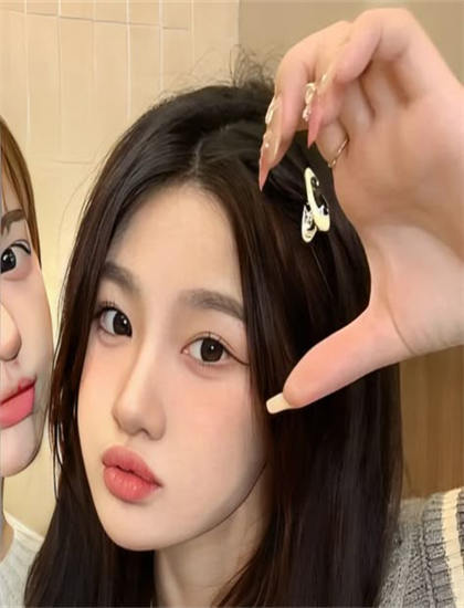 姚贝娜去世视频-英语口语视频